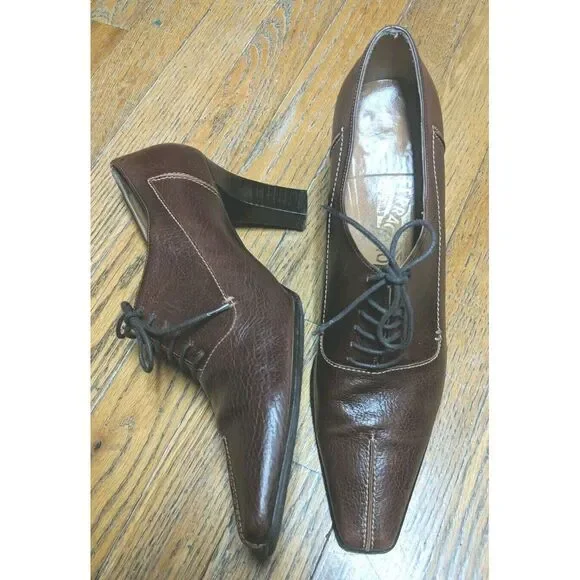 Salvatore Ferragamo‎ Brown Brogue Leather Platform Pumps Size 10B Style DQ96651